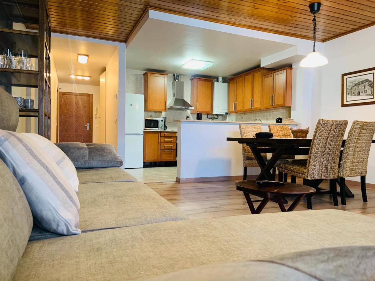Saplan Real Estate Irissa Apartment Les Ngoại thất bức ảnh